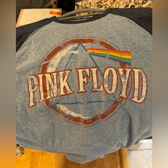 Vintage Pink Floyd Distressed Raglan Graphic Tee Shirt• Large - Picture 4 of 6